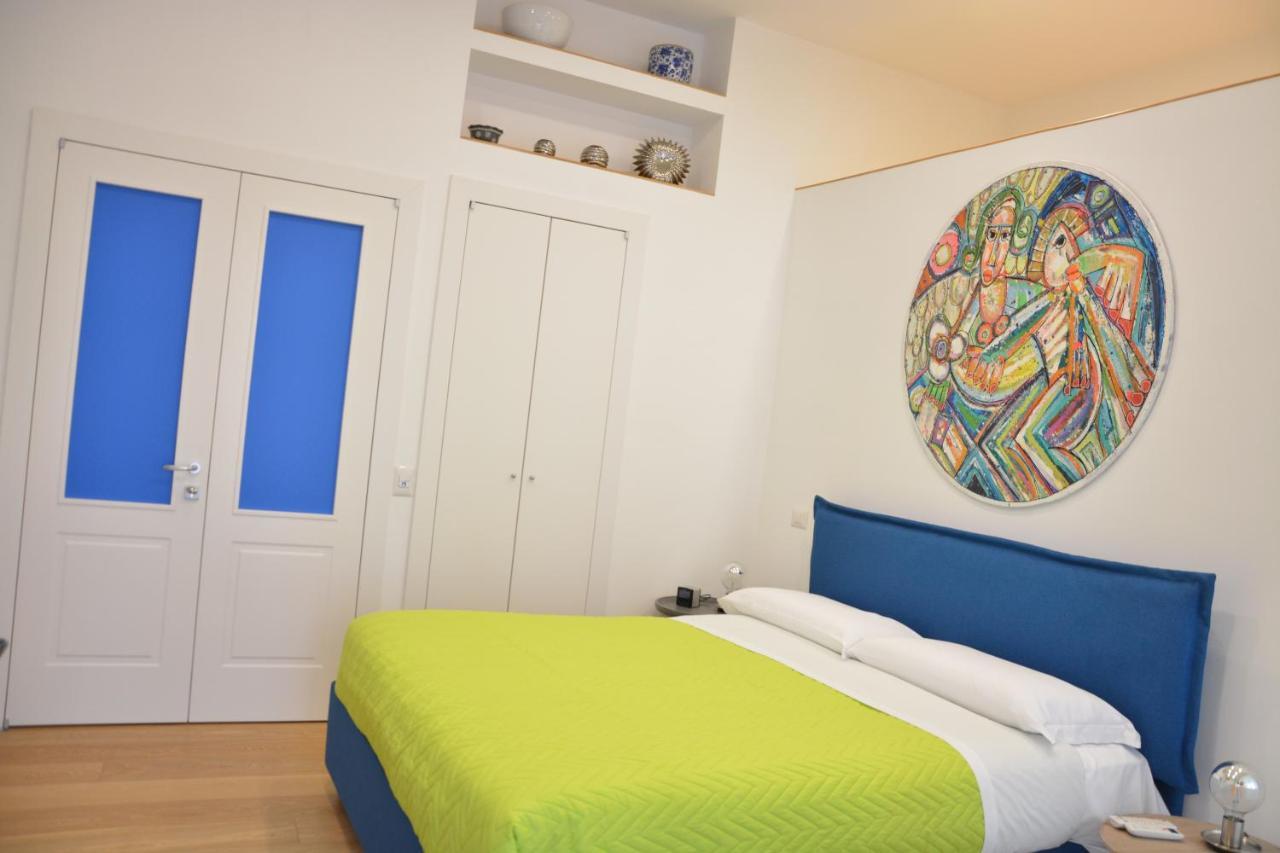 Bed and Breakfast Dimora Megaride à Naples Extérieur photo